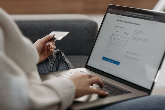 How Much Should I Charge For A Website?
